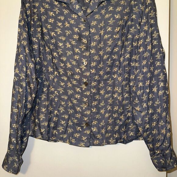 L.L. Bean 16 Blue Tan Floral Collared LS Button Down Collared Womens Shirt EUC - Picture 2 of 11